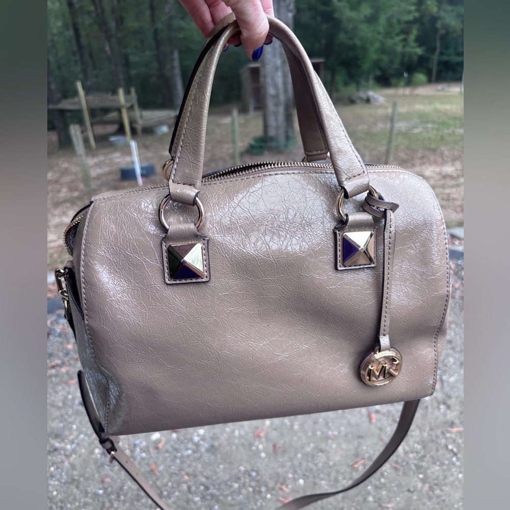 Michael Kors Beige Leather Handbag